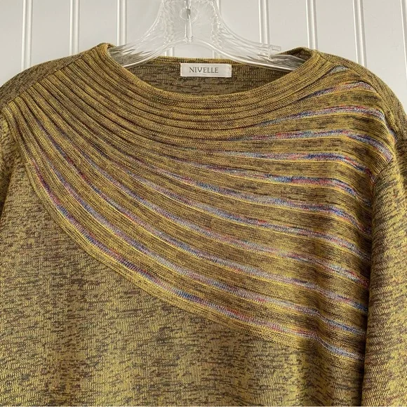 Vintage Nivelle sweater SIZE MEDIUM (?) - Picture 2 of 9